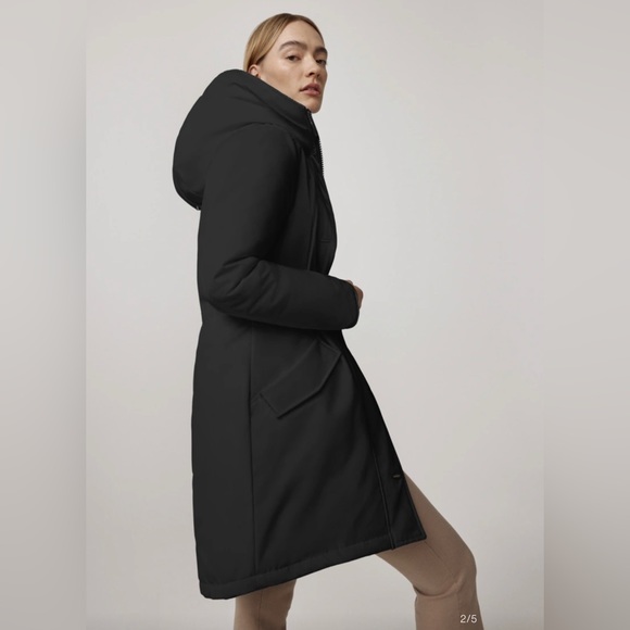 Canada Goose Jacket - Picture 6 of 8